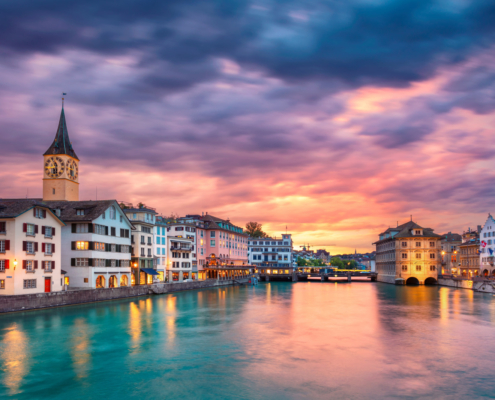 Moving to Germany: Discover life in Germany, apartment in Munich, and arrange move to Germany, move to hamburg from usa, moving to germany from usa, move to germany moving service expat move to germany forwarder