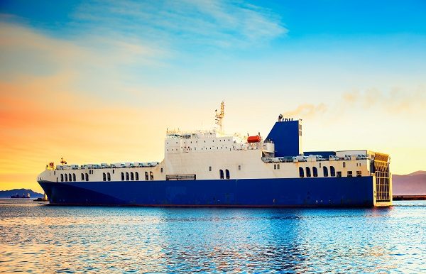 Car Transport Oversea RoRo Ship Loading Vehicle Overpass Car Shipping