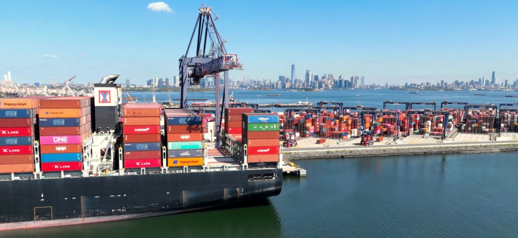 Versand nach New York Harbor USA Container Fracht Sammeltransport USA LCL Versand USA