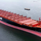 Hapag Strategie Conatiner Schiff Leer
